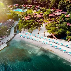 Otel The Bay Club